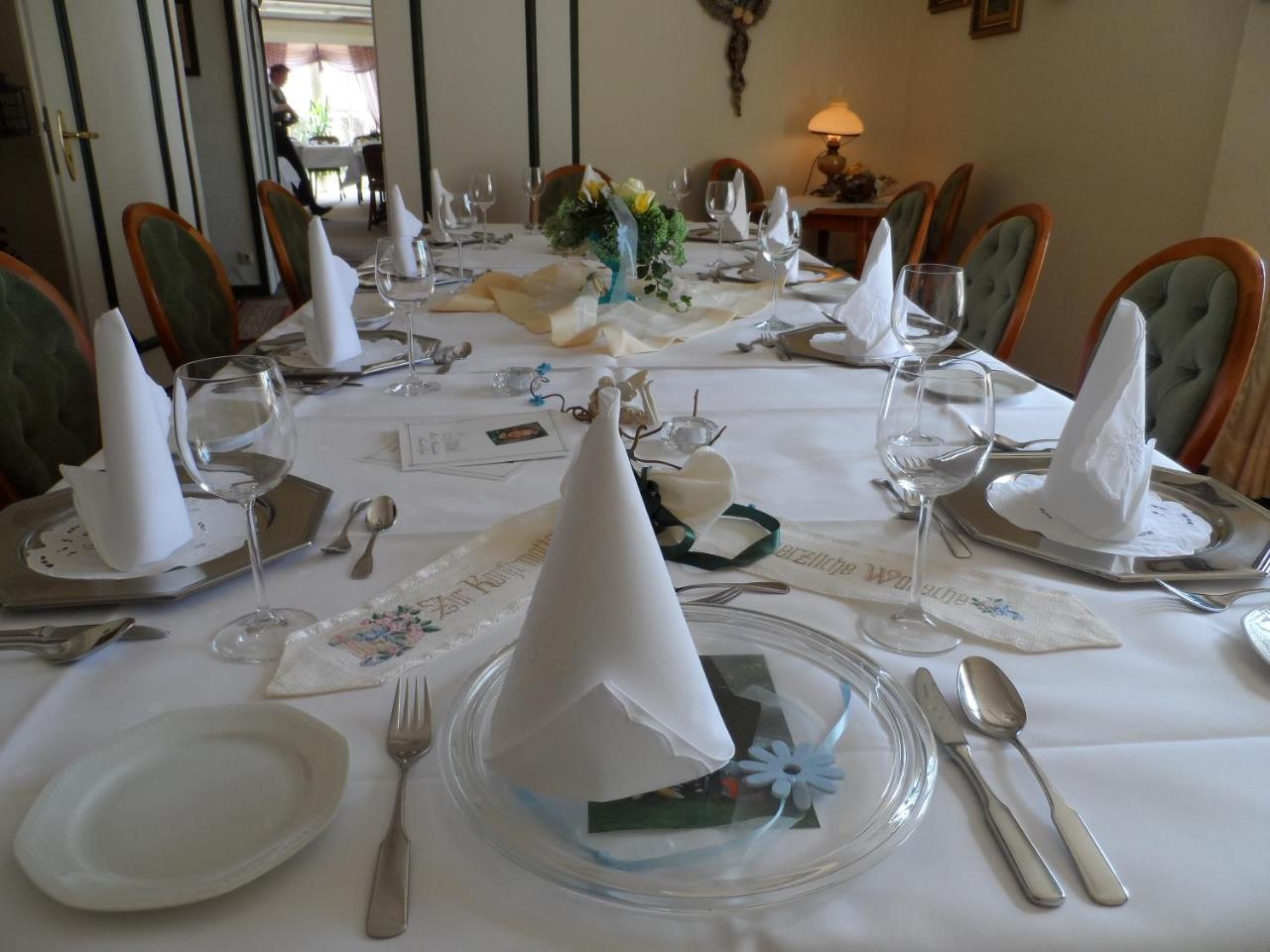 Hotel Waldquelle آوريش المظهر الخارجي الصورة